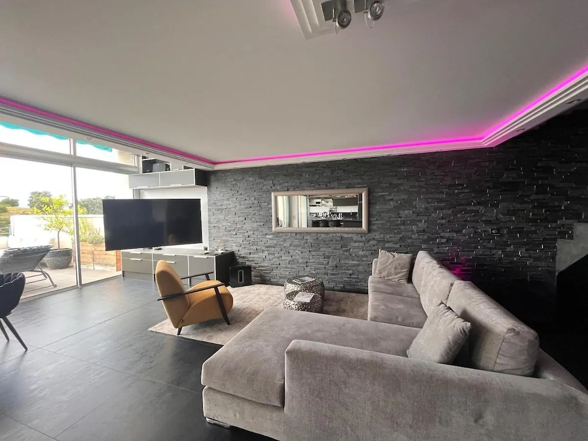 Tres Beau Duplex Avec Jacuzzi Privatif Apartment Mandelieu-la-Napoule